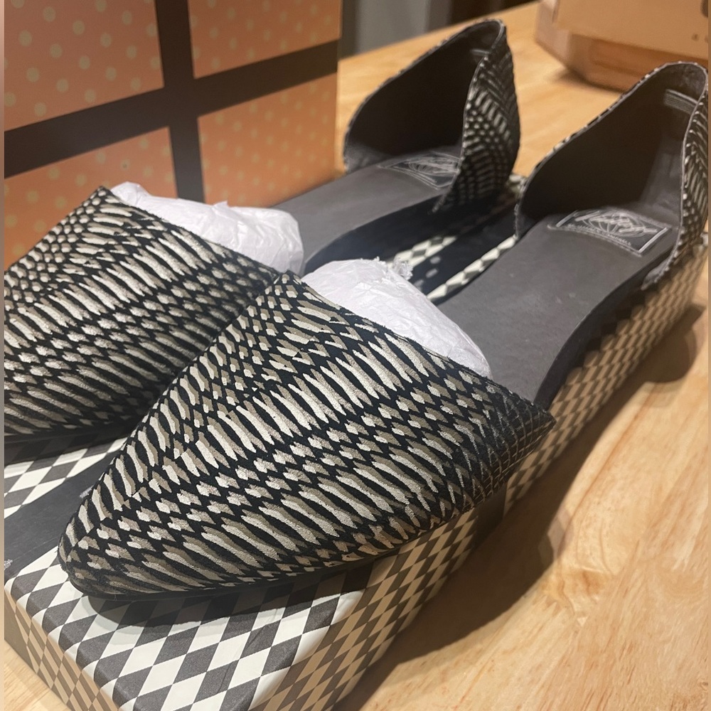 Jeffrey Campbell d'Orsay flats
